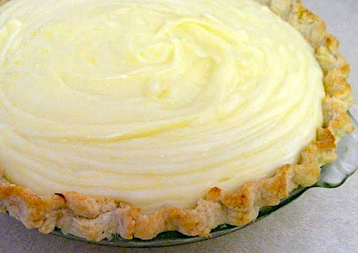 Cream Cheese Lemonade Pie