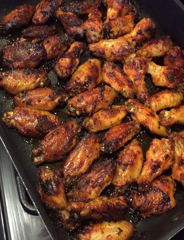3 Ingredient Crockpot BBQ Chicken Wings
