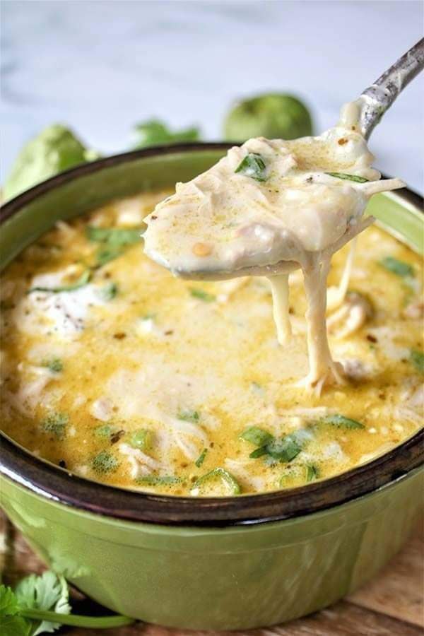 Crock pot green enchilada chicken soup
