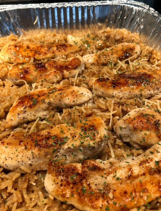 Chicken with Garlic Parmesan Rice
