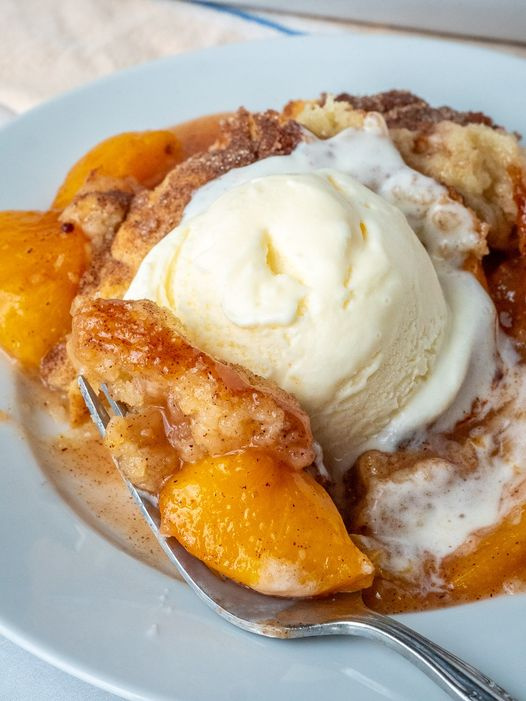 Southern Peach Cobbler