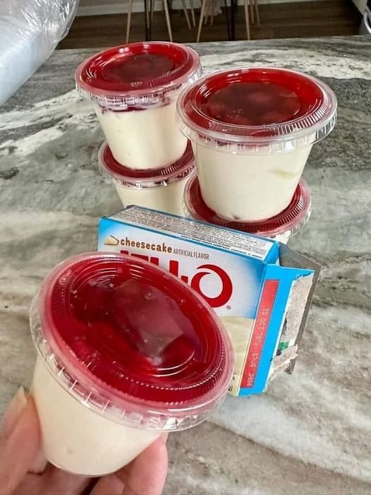 Cherry Cheesecake Cups