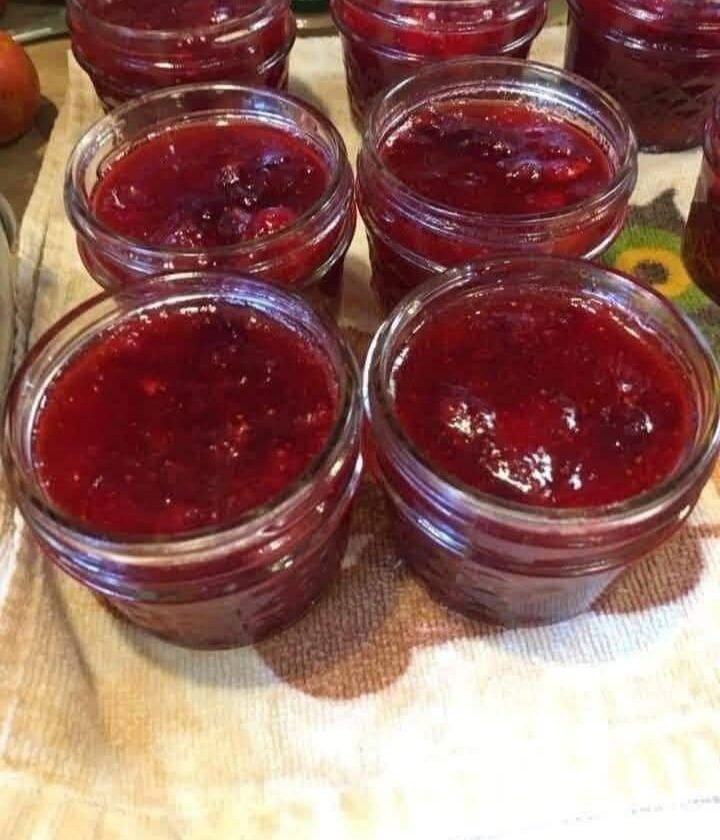 Christmas red jam