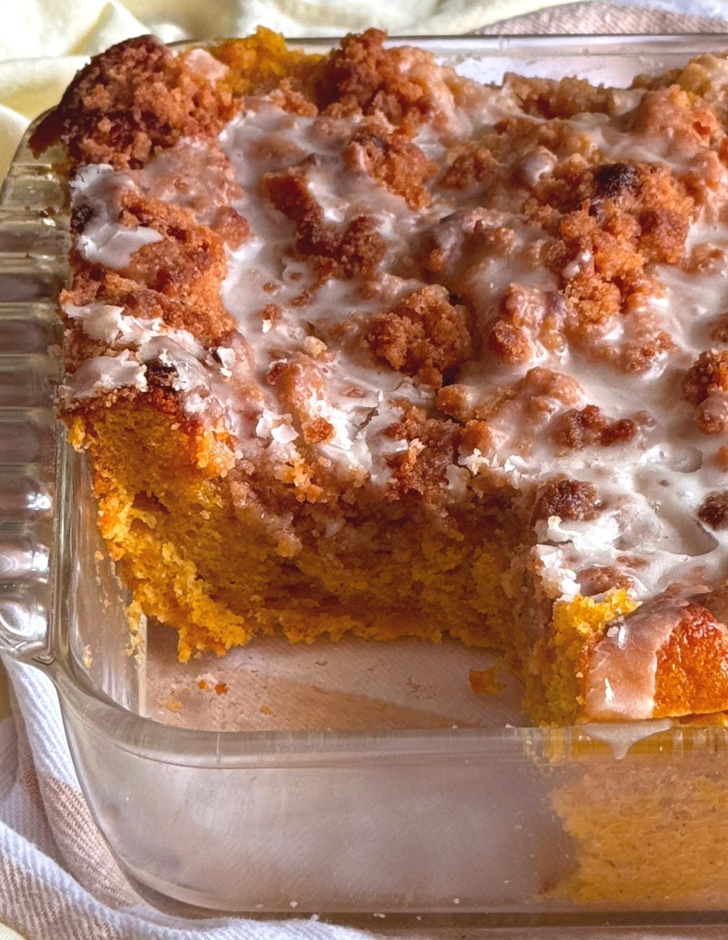Pumpkin Spice Crumb Cake