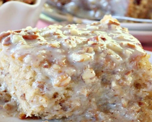 Southern Pecan Praline Sheet Cake