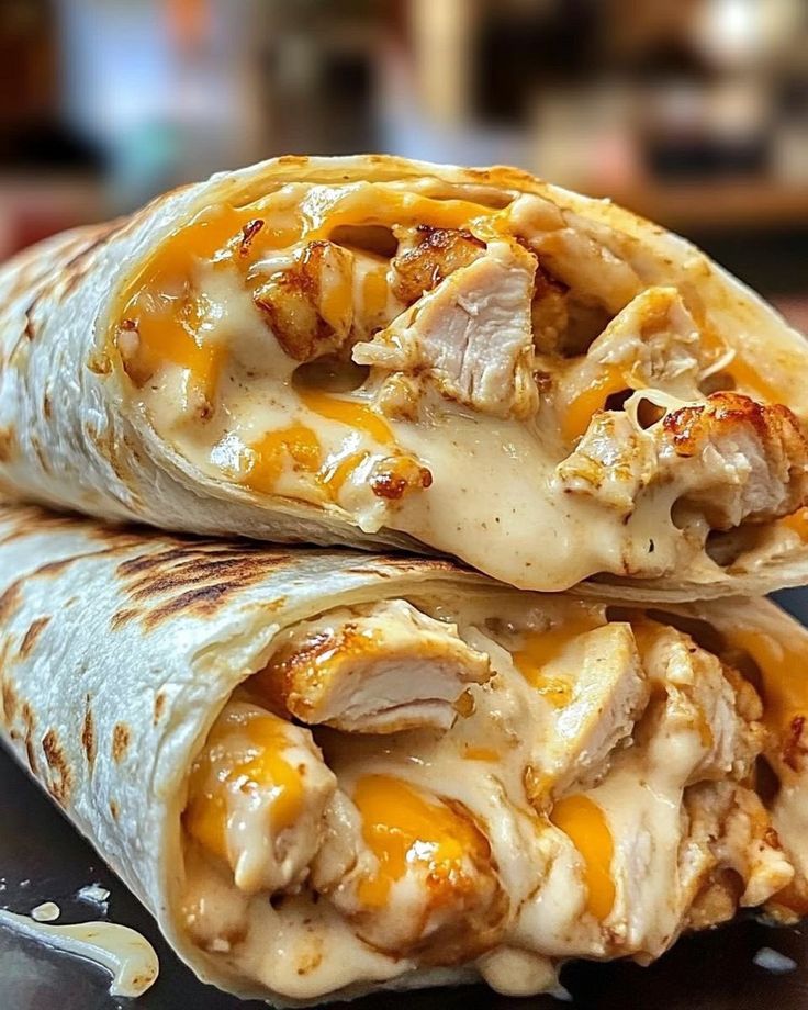 Cheesy Garlic Chicken Wraps
