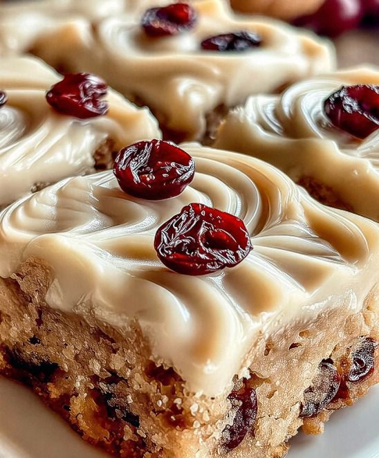 Oatmeal Raisin Cookie Bars