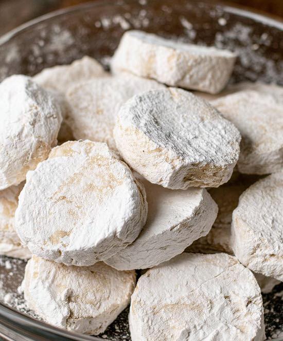 Old-Fashioned Cafeteria Peanut Butter Candy