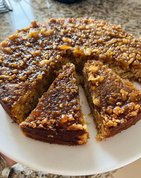 Old-Fashioned Farmhouse Swedish Apple Cake