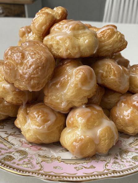 Espresso Crème Croquembouche