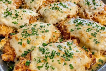 Mayonnaise and Parmesan Chicken