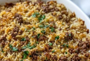 Cheesy Hamburger and Rice Bake