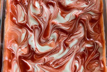 Strawberry Cheesecake Dip