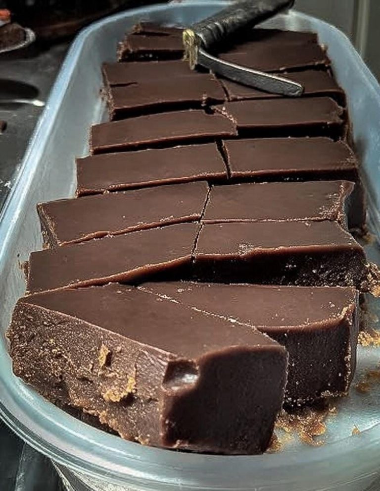 Old Fashioned Fudge