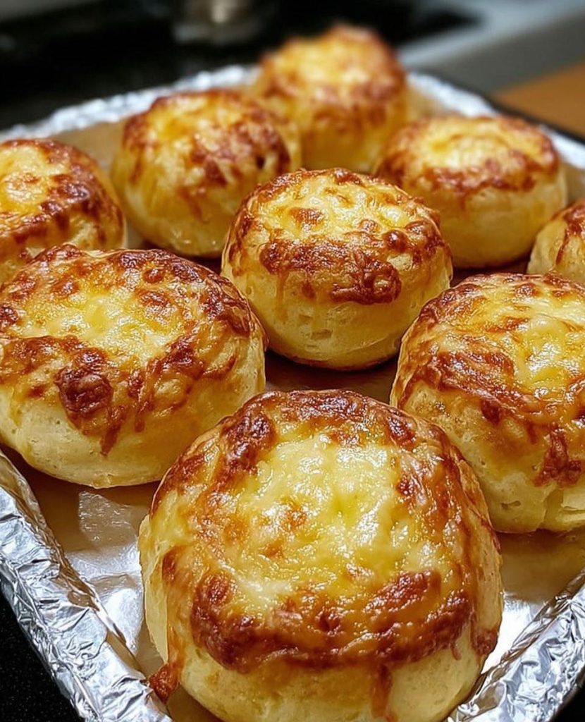 Cheddar cheese rolls