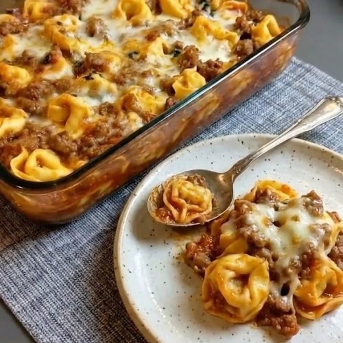Cheesy Baked Tortellini Casserole