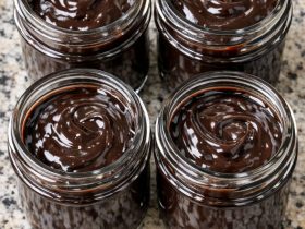 Slow Cooker 4-Ingredient Hot Fudge