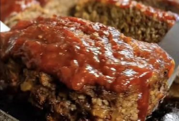 5-Ingredient Sheet Pan Meatloaf