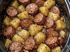 Crockpot Sausage & Potatoes