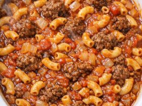 Slow Cooker 4-Ingredient Slumgullion