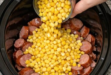 Slow Cooker Amish Sausage Chowder