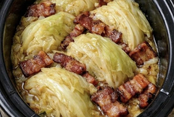 Slow Cooker Braised Cabbage and Bacon