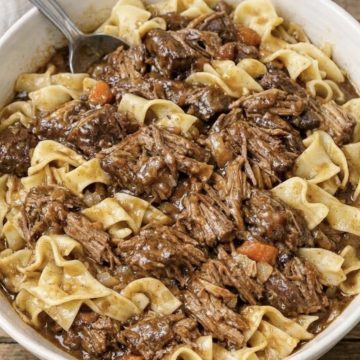 Crockpot Beef and Noodles