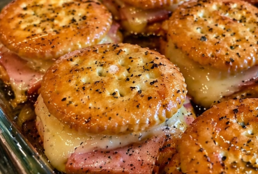 Ritz Cracker Party Sandwiches