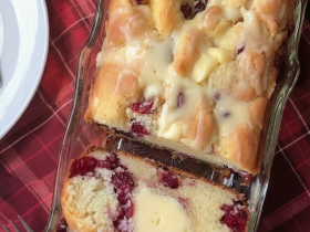 CRANBERRY ORANGE LOAF WITH SIMPLE GLAZE