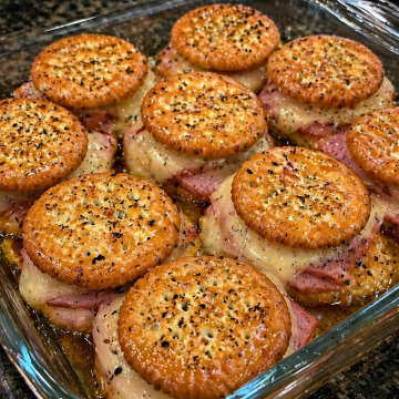Ritz Cracker Party Sandwiches