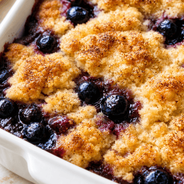 4-Ingredient Blueberry Dump Cake