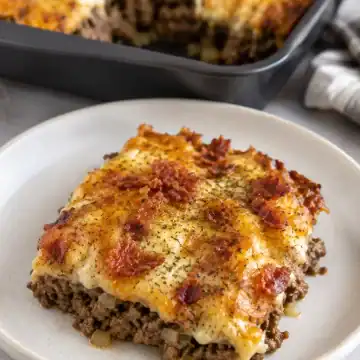 Low-Carb Bacon Cheeseburger Casserole