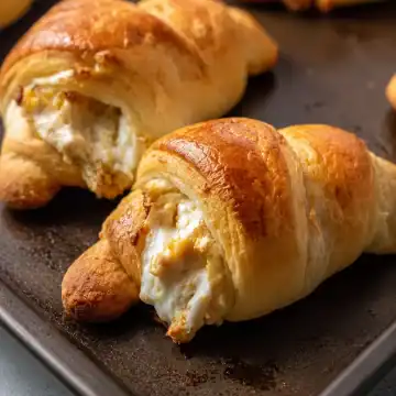 Creamy Chicken Crescent Bake