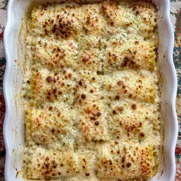Chicken Alfredo Lasagna Roll Ups
